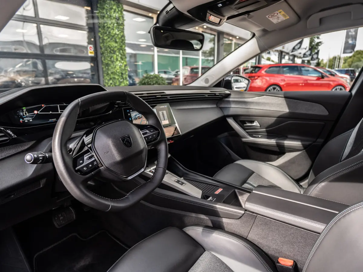 1.5 BlueHDi Automaat Allure Business | Carplay | Virtual | ACC | BTW |