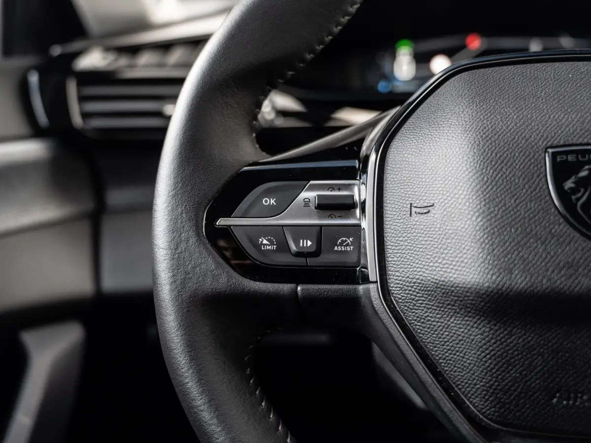 1.5 BlueHDi Automaat Allure Business | Carplay | Virtual | ACC | BTW |