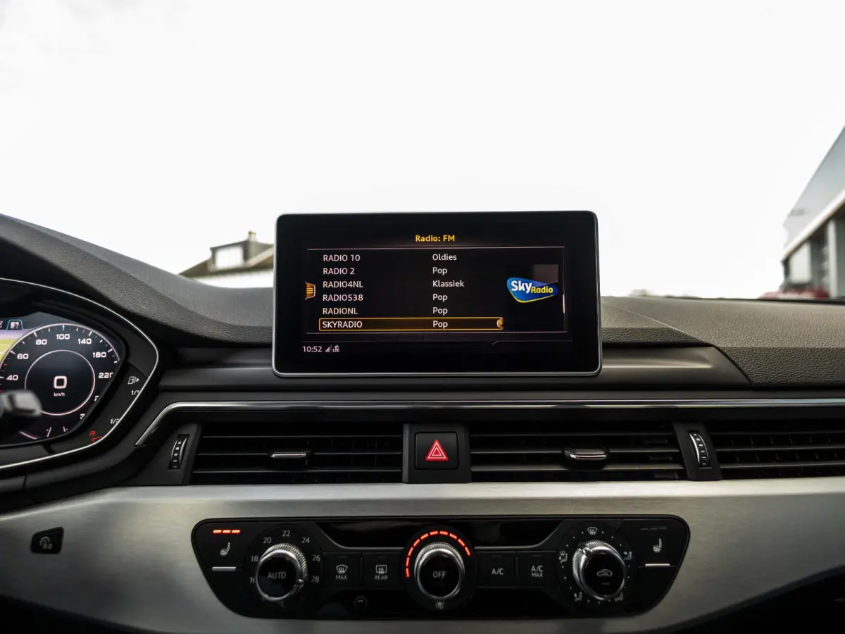 2.0 TFSI MHEV quattro Sport S line black edition |3x S-line|Camera|cruise controle|automatische airco|stoelverwarming