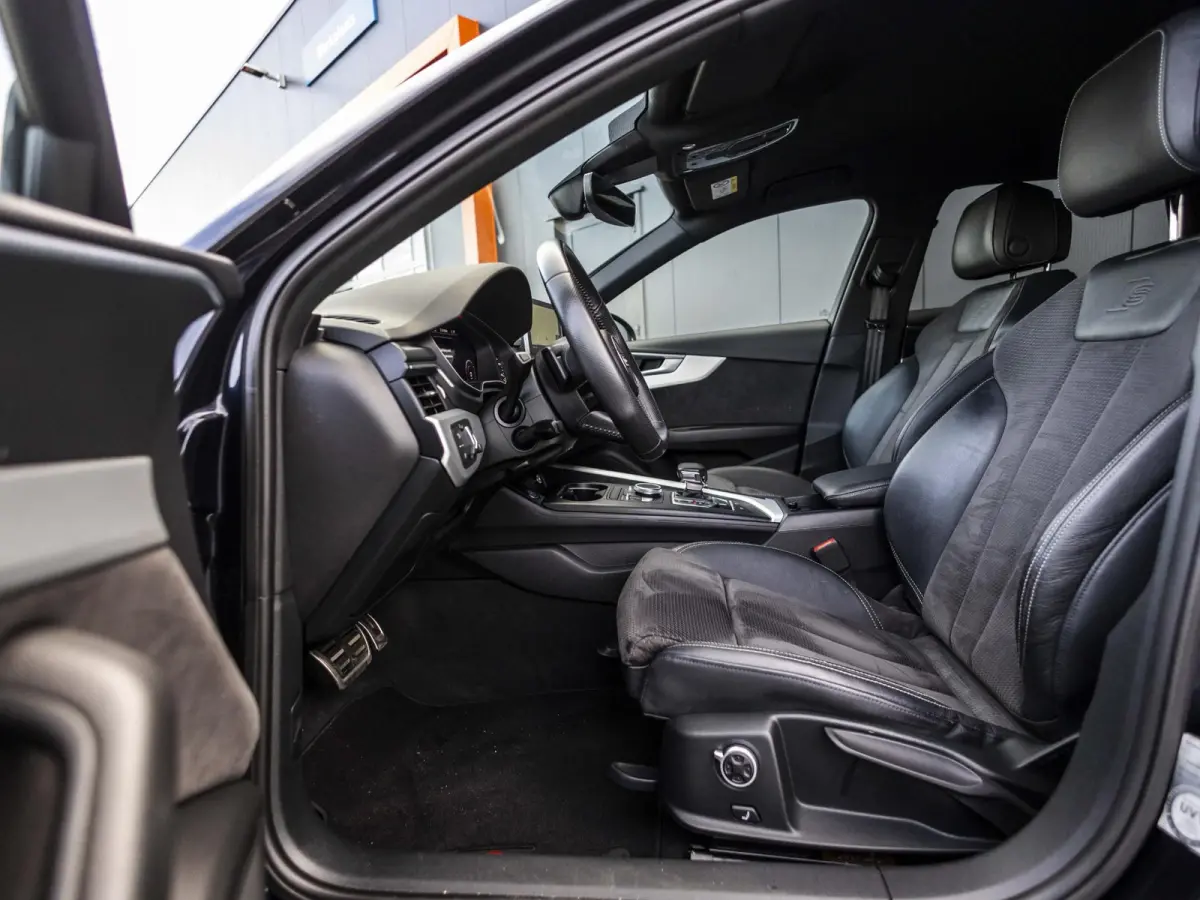 2.0 TFSI MHEV quattro Sport S line black edition |3x S-line|Camera|cruise controle|automatische airco|stoelverwarming