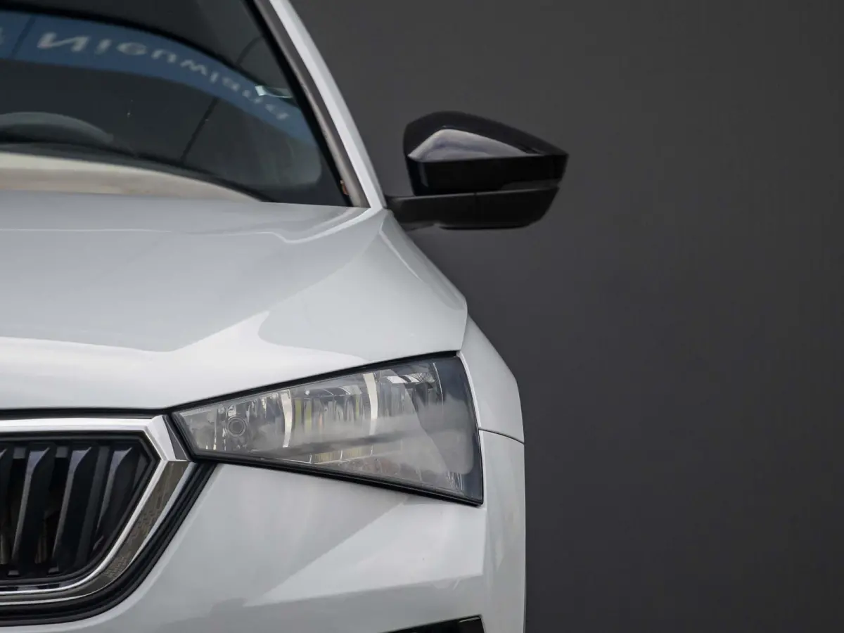 1.5 TSI Sport Business wegklapbare trekhaak, stoelverwarming, all-season banden