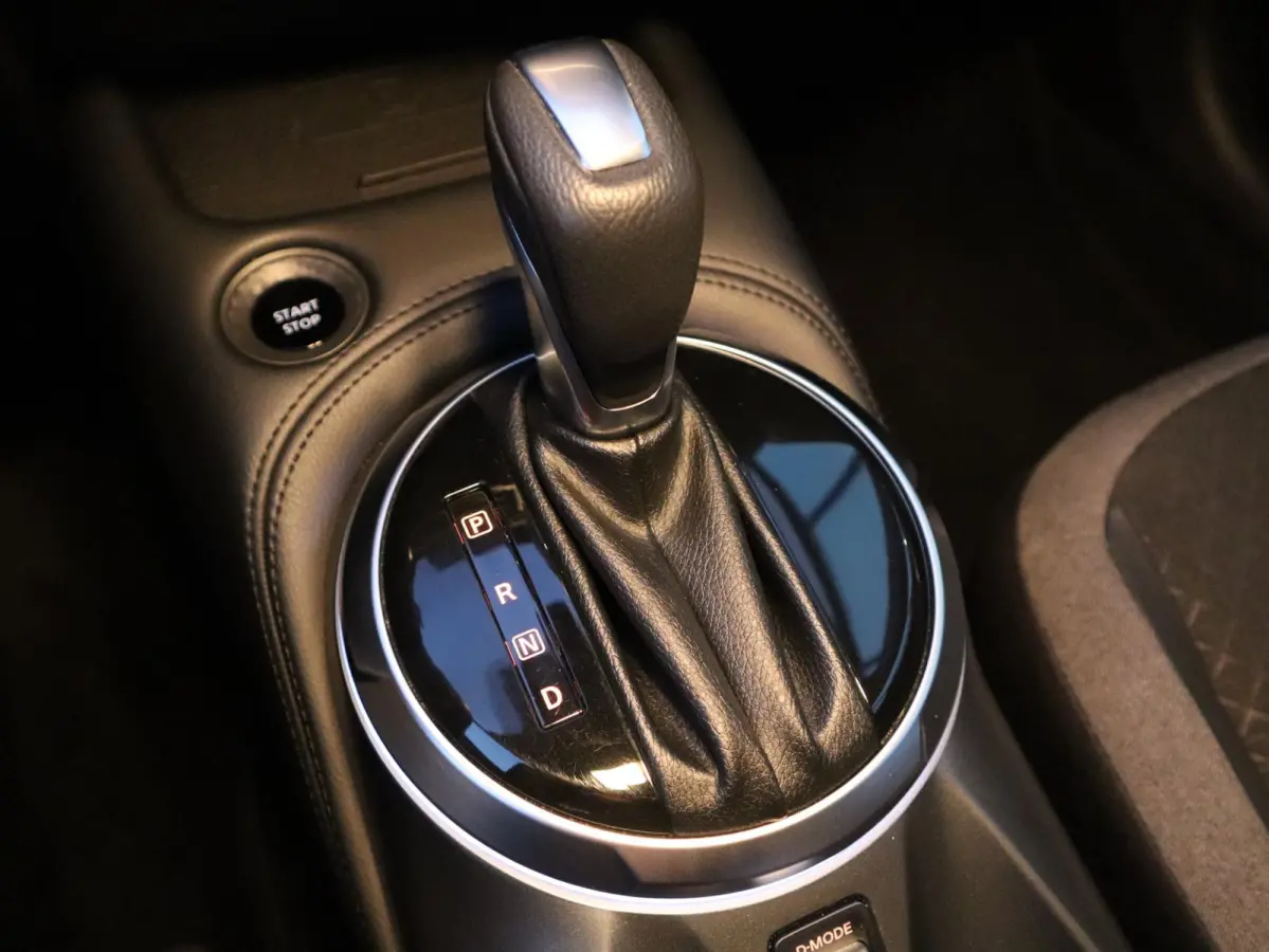 1.6 Hybrid N-Connecta | Parkeercamera | Navigatie |
