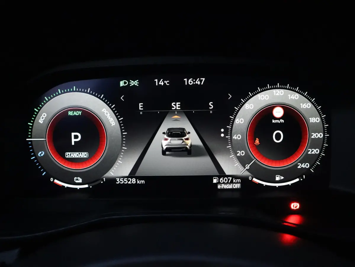 1.6 Hybrid N-Connecta | Parkeercamera | Navigatie |