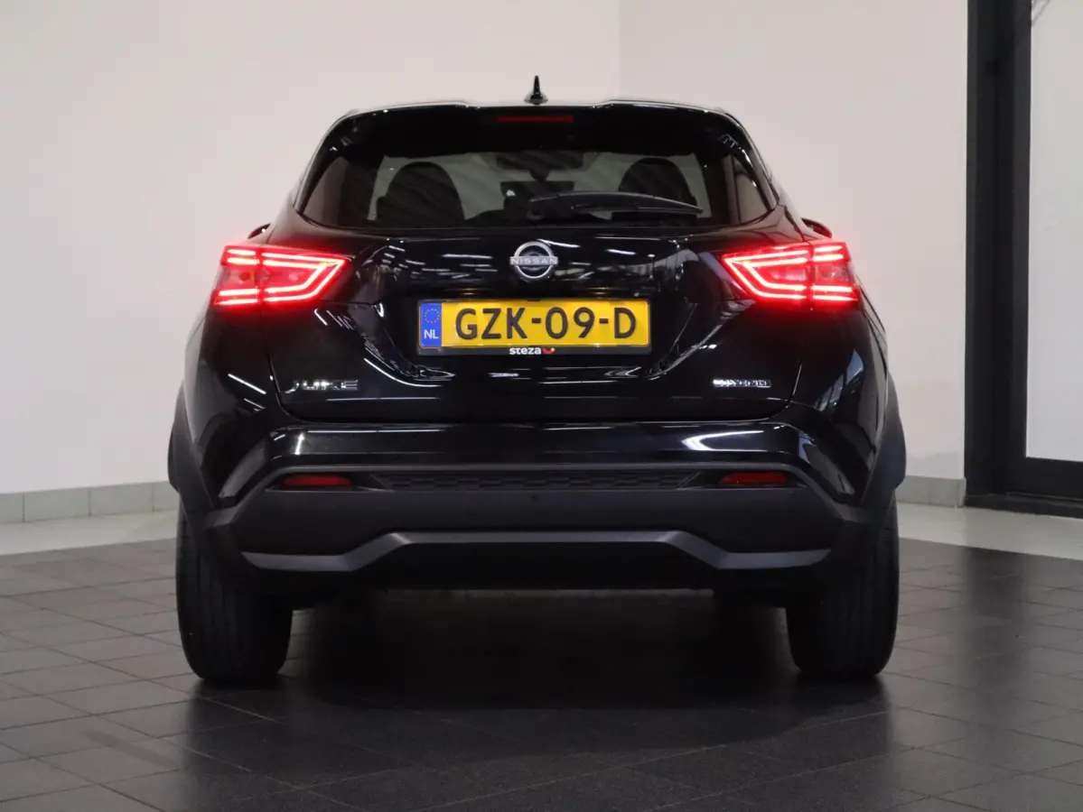 1.6 Hybrid N-Connecta | Parkeercamera | Navigatie |