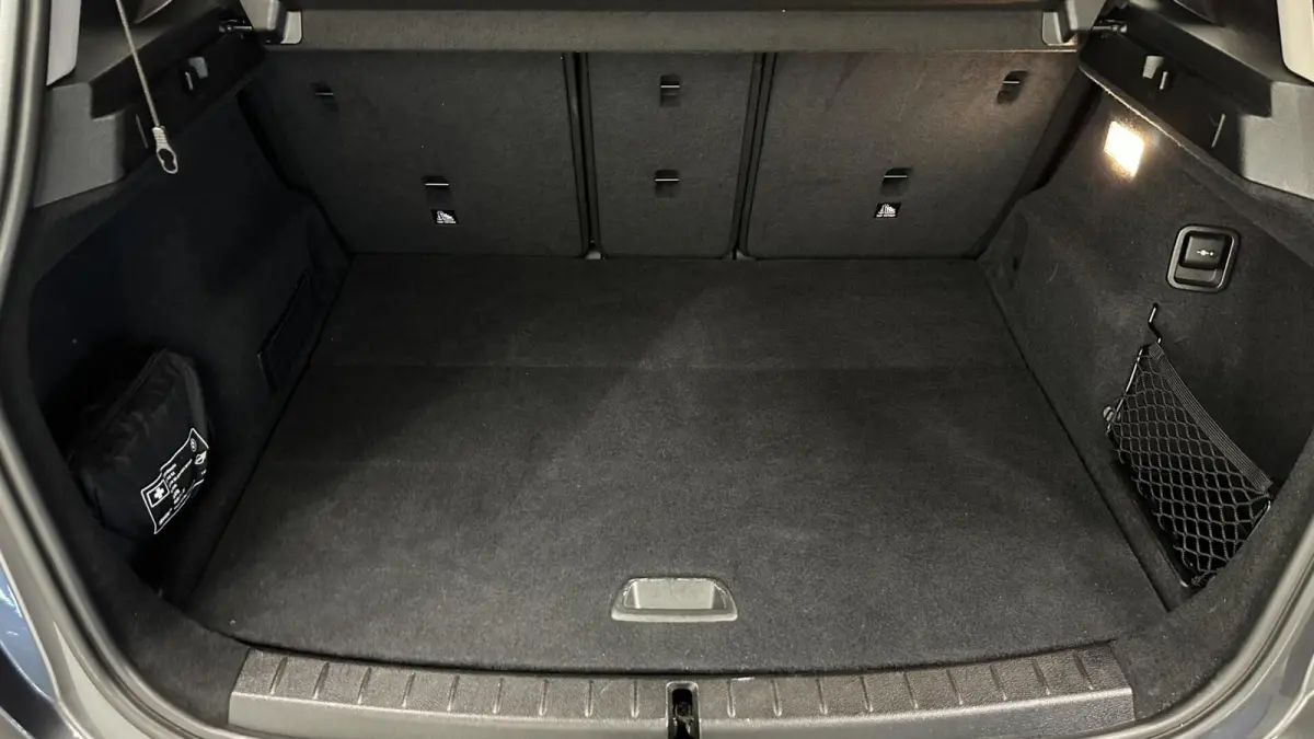 216i Executive Edition LM NAVI LED HEAD UP.