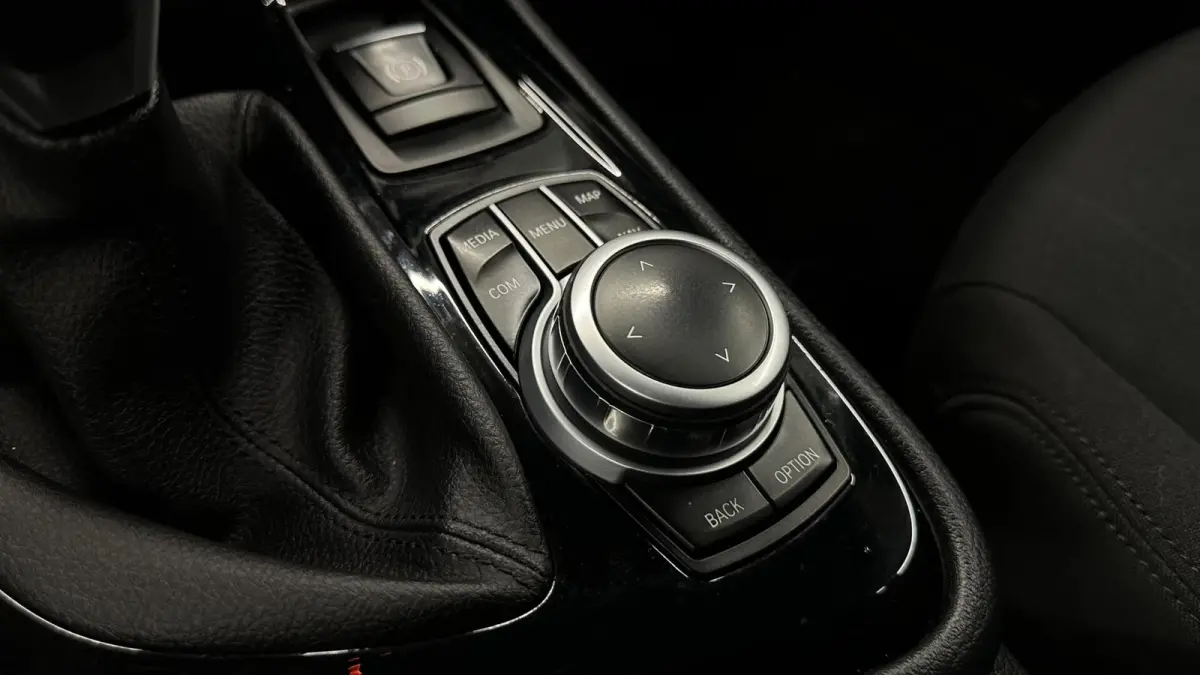 216i Executive Edition LM NAVI LED HEAD UP.