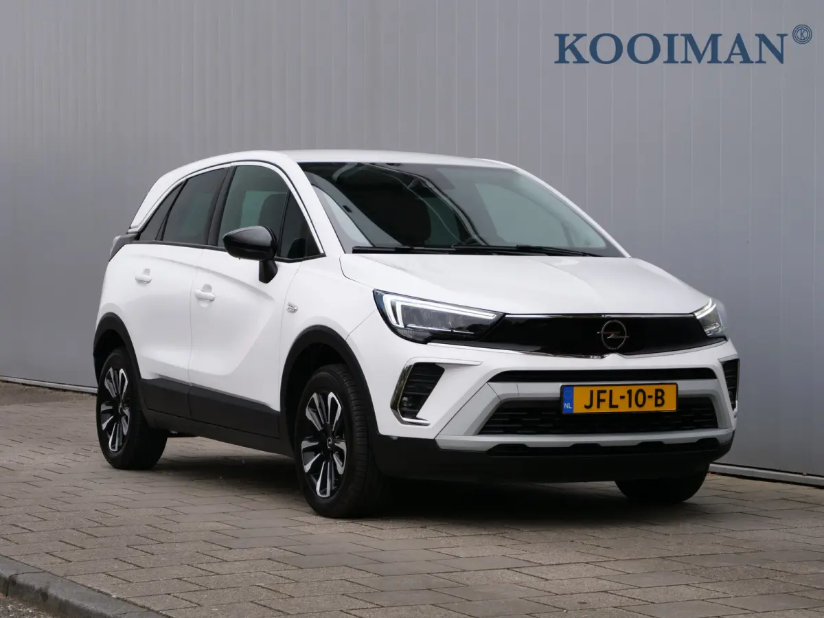 1.2 Turbo 110pk Elegance Navigatie / LED / Camera
