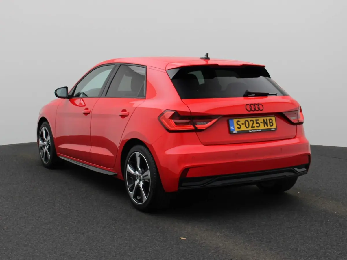 25 TFSI Advanced Edition 95 PK | Demo | S-line | Virtual cockpit | LED | Climate control | Cruise control | Privacy glas | Lichtmetalen velgen |