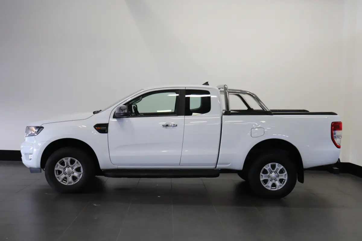 2.0 EcoBlue XLT 170PK 4X4 SuperCab EURO 6 - A/C Climate - Navi - Cruise - Trekhaak - € 19.950,- Excl.