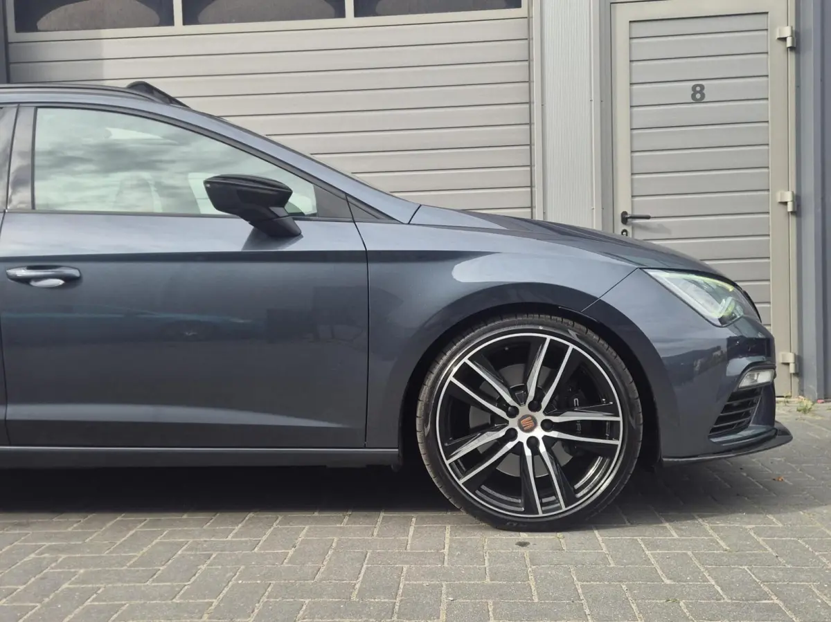 2.0 TSI 4DRIVE CUPRA Pano/ACC/Beats/Virtual/Led