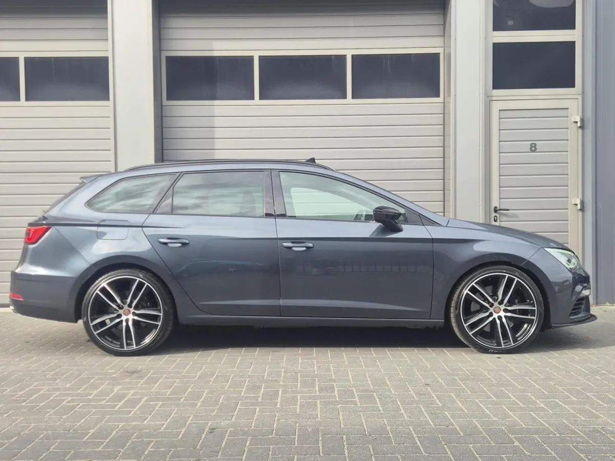 2.0 TSI 4DRIVE CUPRA Pano/ACC/Beats/Virtual/Led