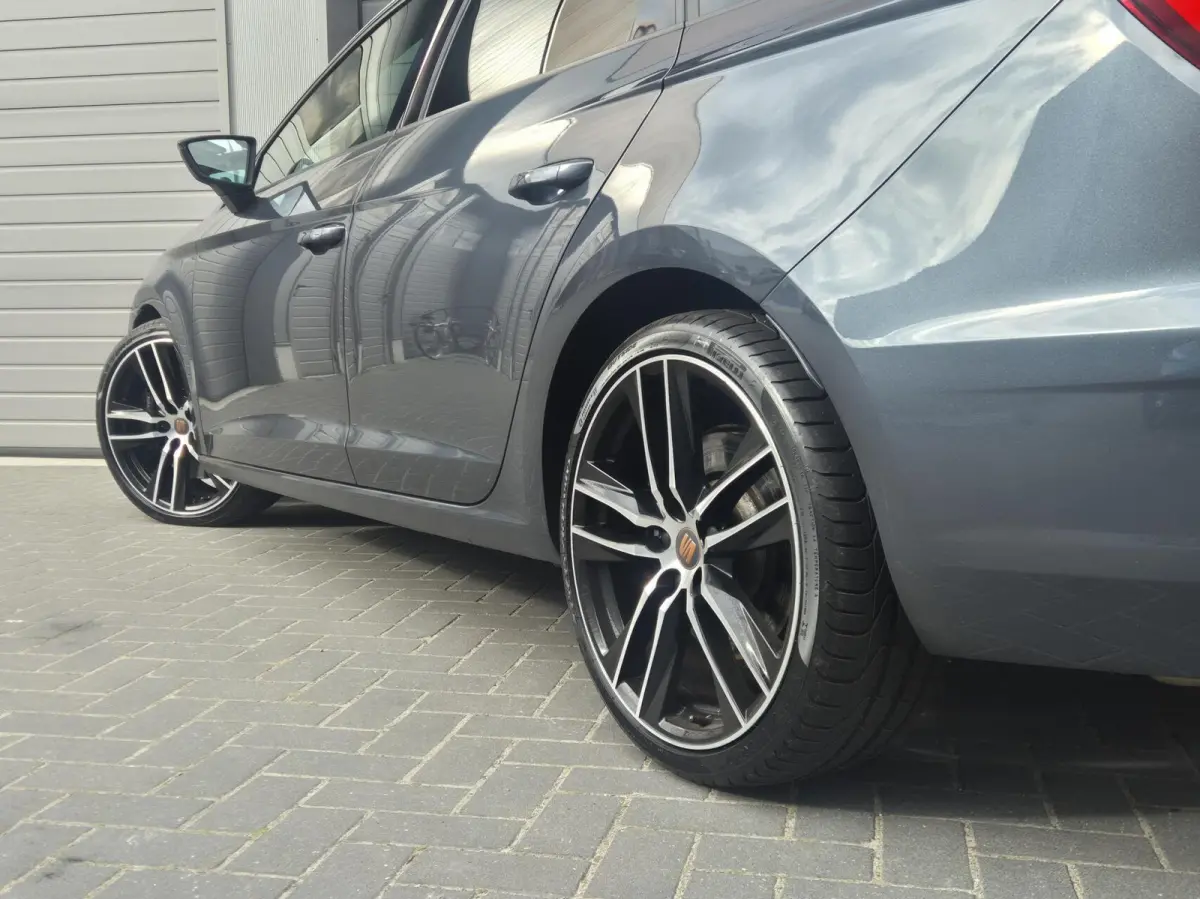 2.0 TSI 4DRIVE CUPRA Pano/ACC/Beats/Virtual/Led