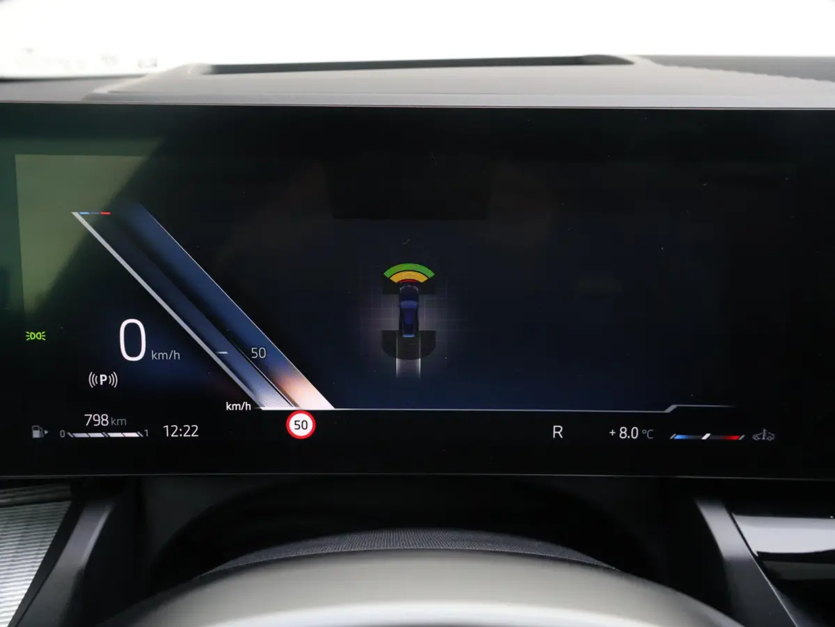 520i M Sportpakket Pro | Verwarmd Stuurwiel | Comfort Access | Elektrische Trekhaak | Panoramadak | Harman-Kardon | Stoelverwarming |