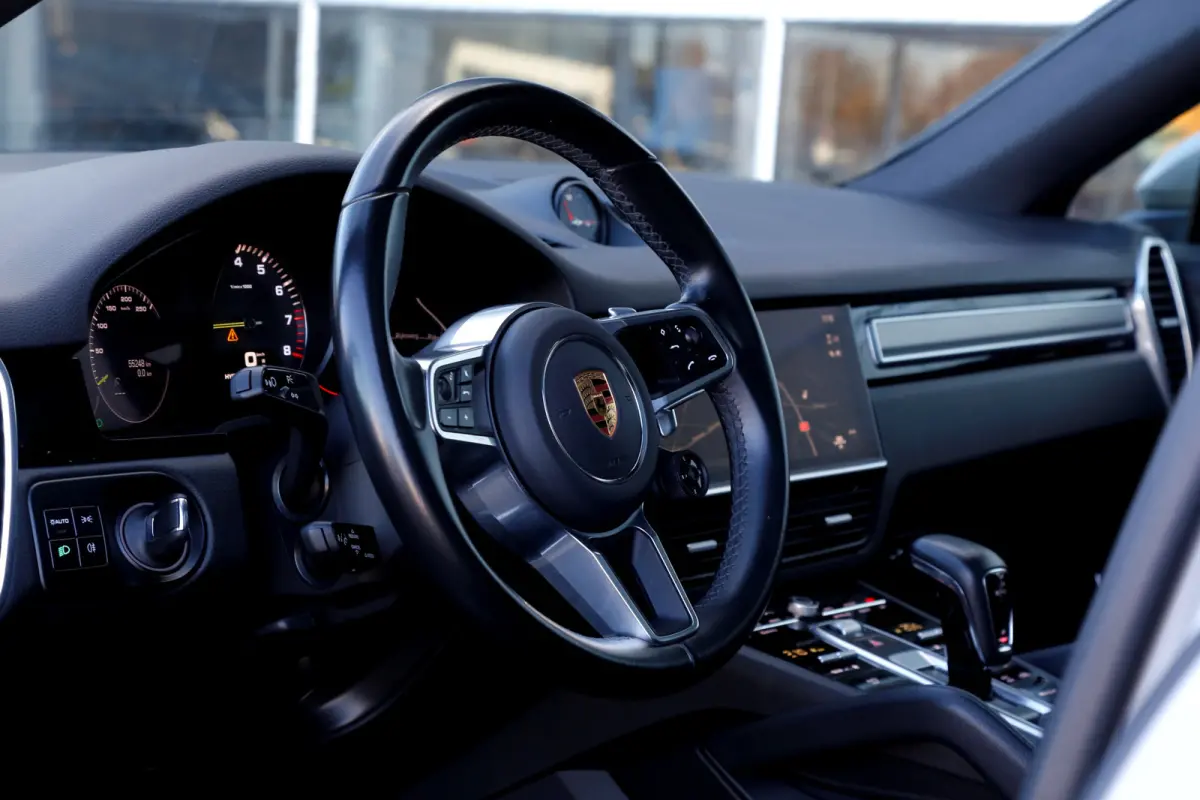 3.0 E-Hybrid Platinum Edition*BTW*Perfect Porsche Onderh.*1ste Eig*Krijt*PASM Luchtvering/PDCC/PDLS/Sportuitlaat/Pano/Bose/Sport Chrono/Sfeer/Stoelverw./Camera/Keyless Entry+go/Memorie/Elek.