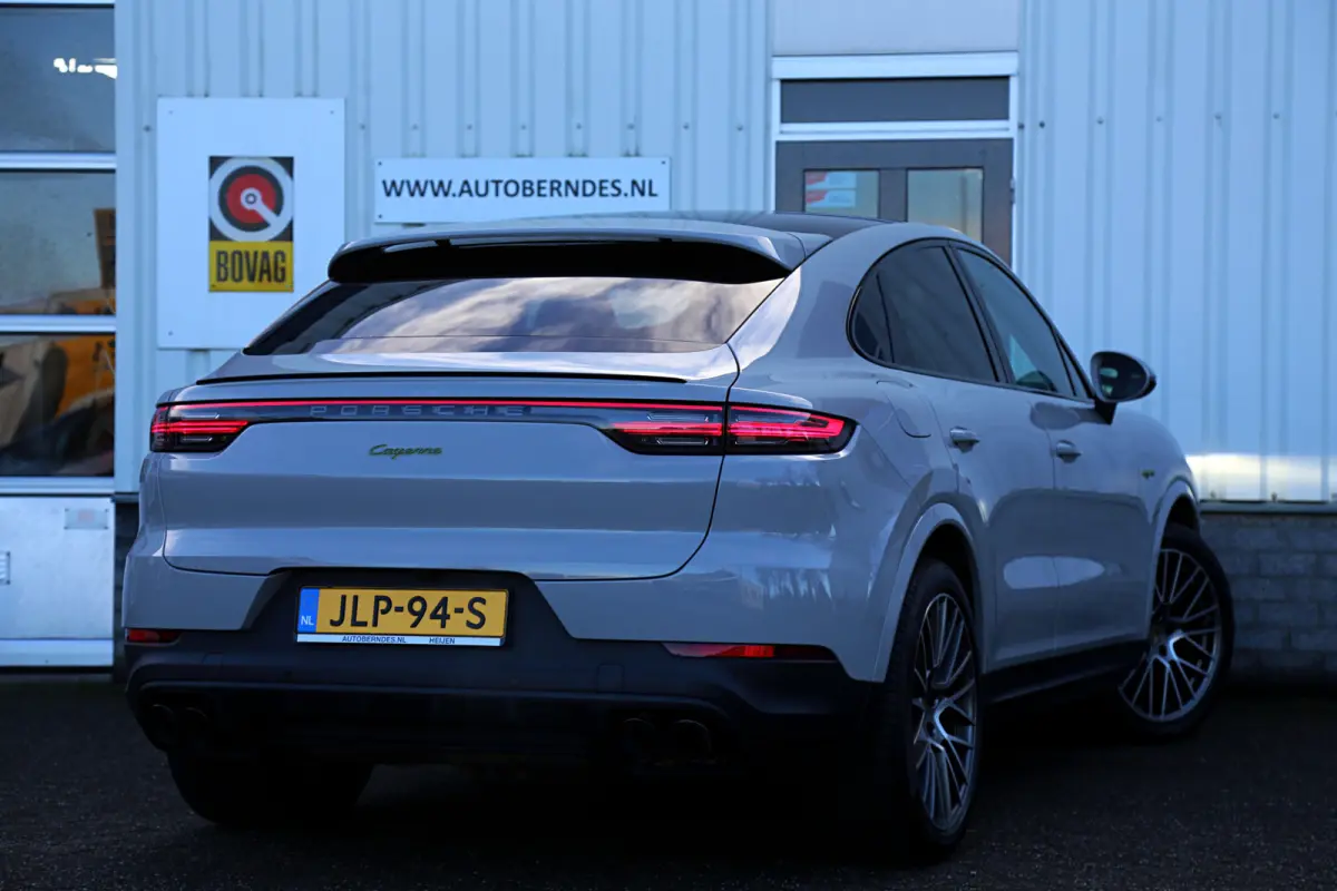 3.0 E-Hybrid Platinum Edition*BTW*Perfect Porsche Onderh.*1ste Eig*Krijt*PASM Luchtvering/PDCC/PDLS/Sportuitlaat/Pano/Bose/Sport Chrono/Sfeer/Stoelverw./Camera/Keyless Entry+go/Memorie/Elek.