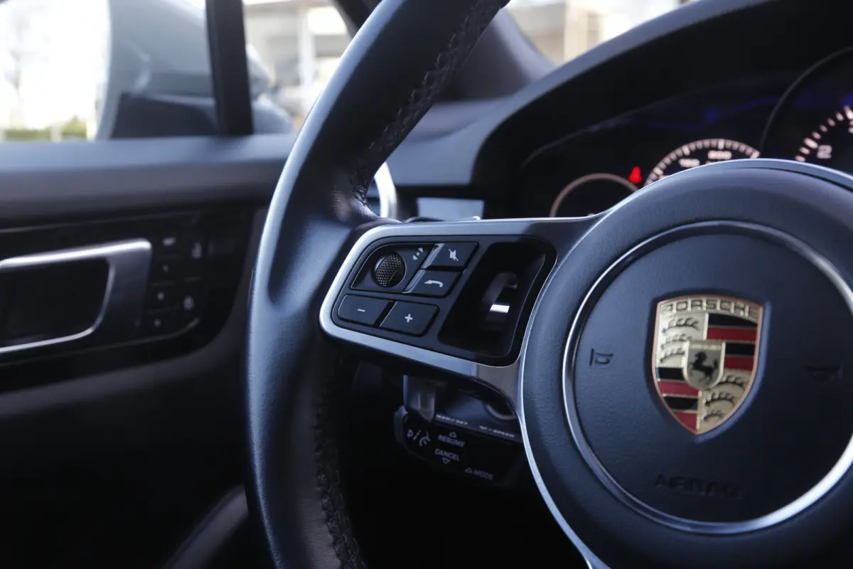 3.0 E-Hybrid Platinum Edition*BTW*Perfect Porsche Onderh.*1ste Eig*Krijt*PASM Luchtvering/PDCC/PDLS/Sportuitlaat/Pano/Bose/Sport Chrono/Sfeer/Stoelverw./Camera/Keyless Entry+go/Memorie/Elek.