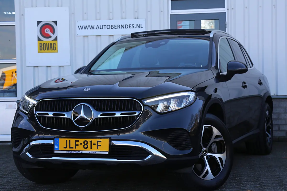 4MATIC Plug in hybride PHEV*Perfect MB Onderh.*1ste Eig.*BTW*Luchtvering/Pano/Elek. Trekhaak/ACC/Stoelverw./Stuurverw./Dodehoek/LED/Camera/Apple Carplay-Android/Parkeersens.V+A/18 inch LM*