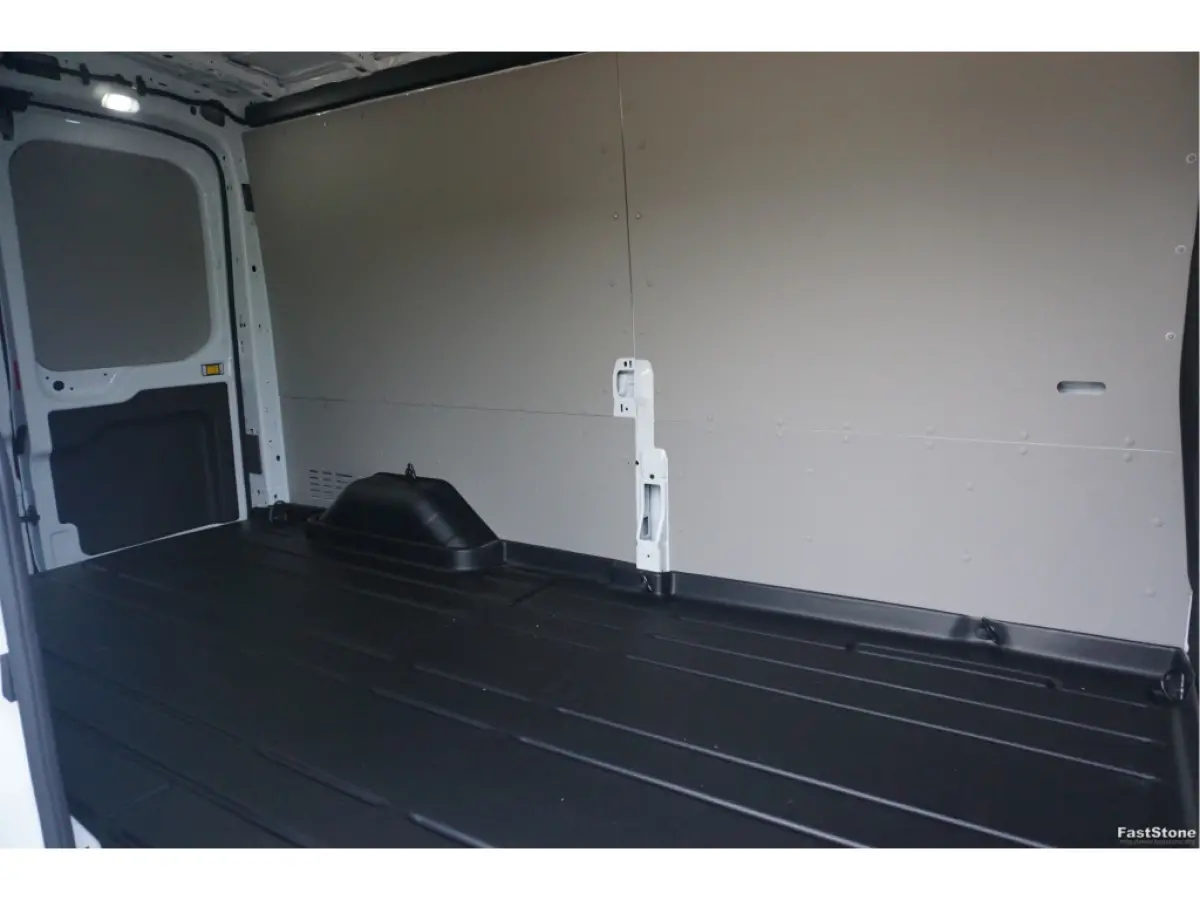 350L 130PK AUT L3H2 BPM VRIJ!! 12" Sync 4 Navi, 270° Deur, 230V Omvormer!! NR. A81