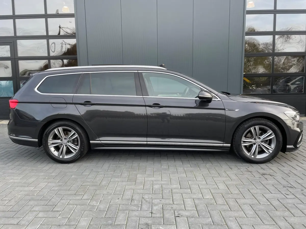 1.5 TSI Elegance Business R-Line NL.Auto/Panoramadak/Alcantara/Full Led/Virtual Cockpit/1Ste Eigenaar