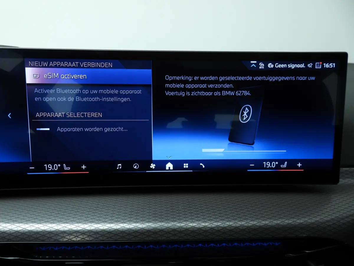 330d xDrive | M-Sportpakket | LED | Leder | HUD | Schuifdak | Trekhaak | Elektr. zetels | DAB | Harman-kardon sound | Alu 19 inch