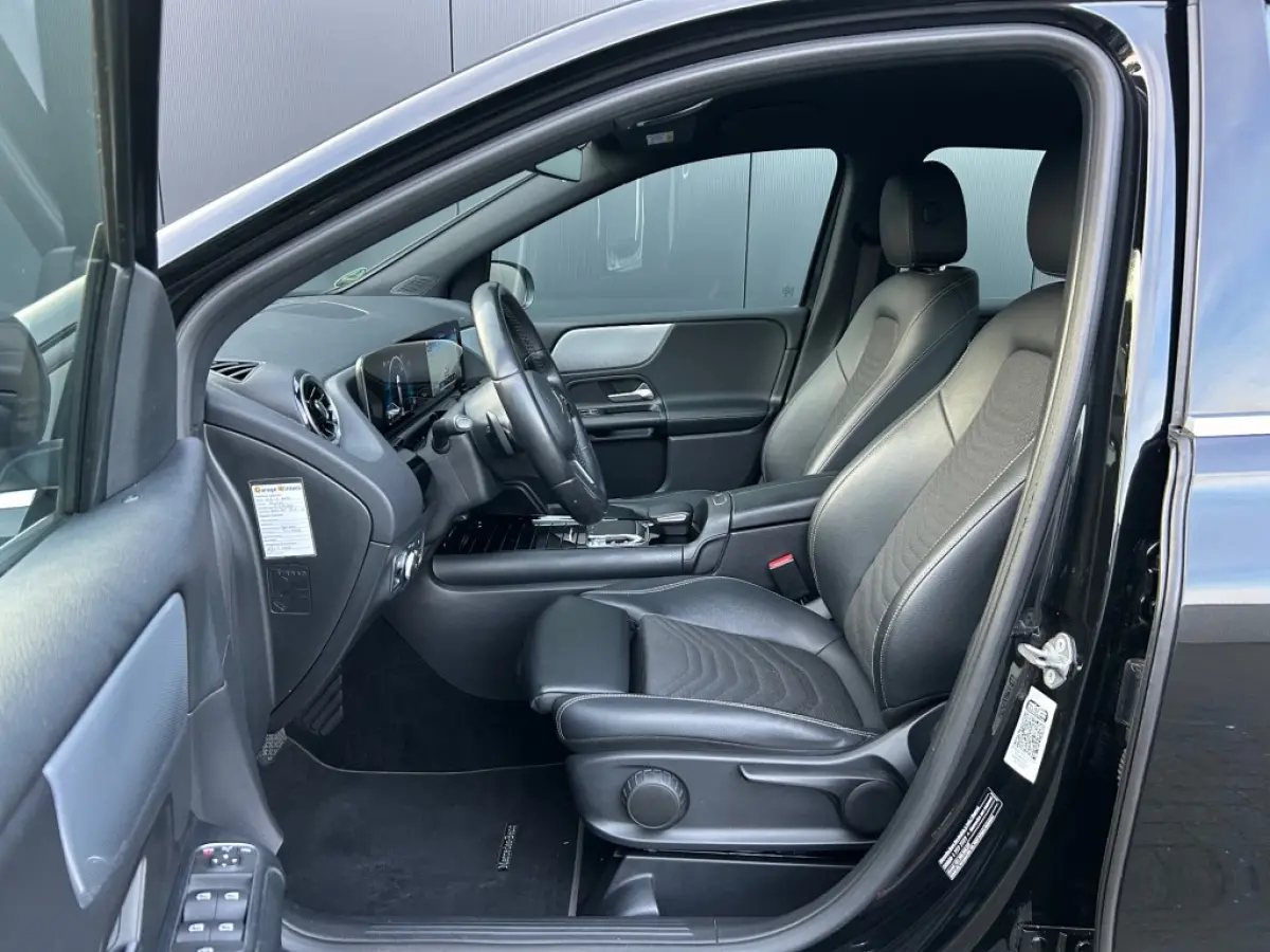 B 180 Aut. LED Sportstoel Camera Navi Cruise PDC Trekhaak NL-auto