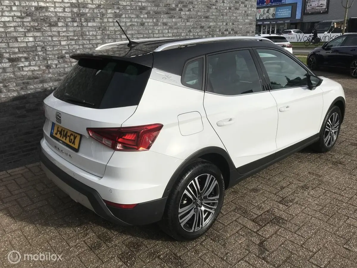 1.0 TSI Xcellence Business Intense