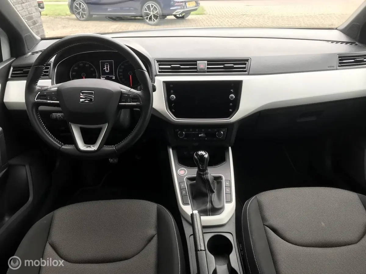 1.0 TSI Xcellence Business Intense