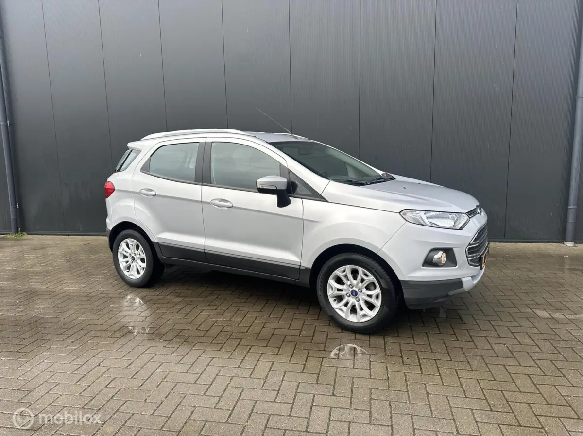 1.0 EcoBoost Titanium