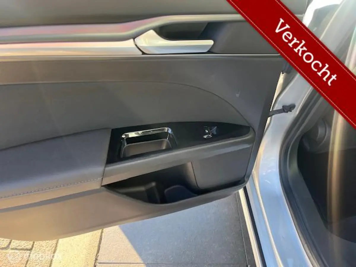 2.0 TDCi Titanium Lease Edition