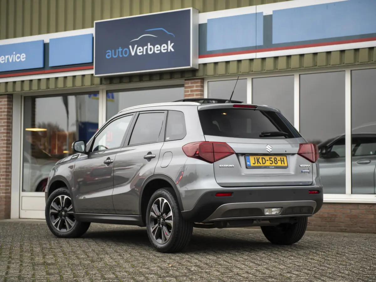 1.4 Boosterjet Style Smart Hybrid | Panoramadak | Navigatie | Apple Carplay/Android Auto | Stoelverwarming | Keyless | Adaptive Cruise Control
