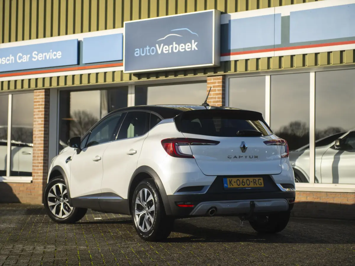 1.0 TCe 90 Intens | Navi & Apple Carplay/Android Auto | Parking pack met camera | LED | Trekhaak | Keyless