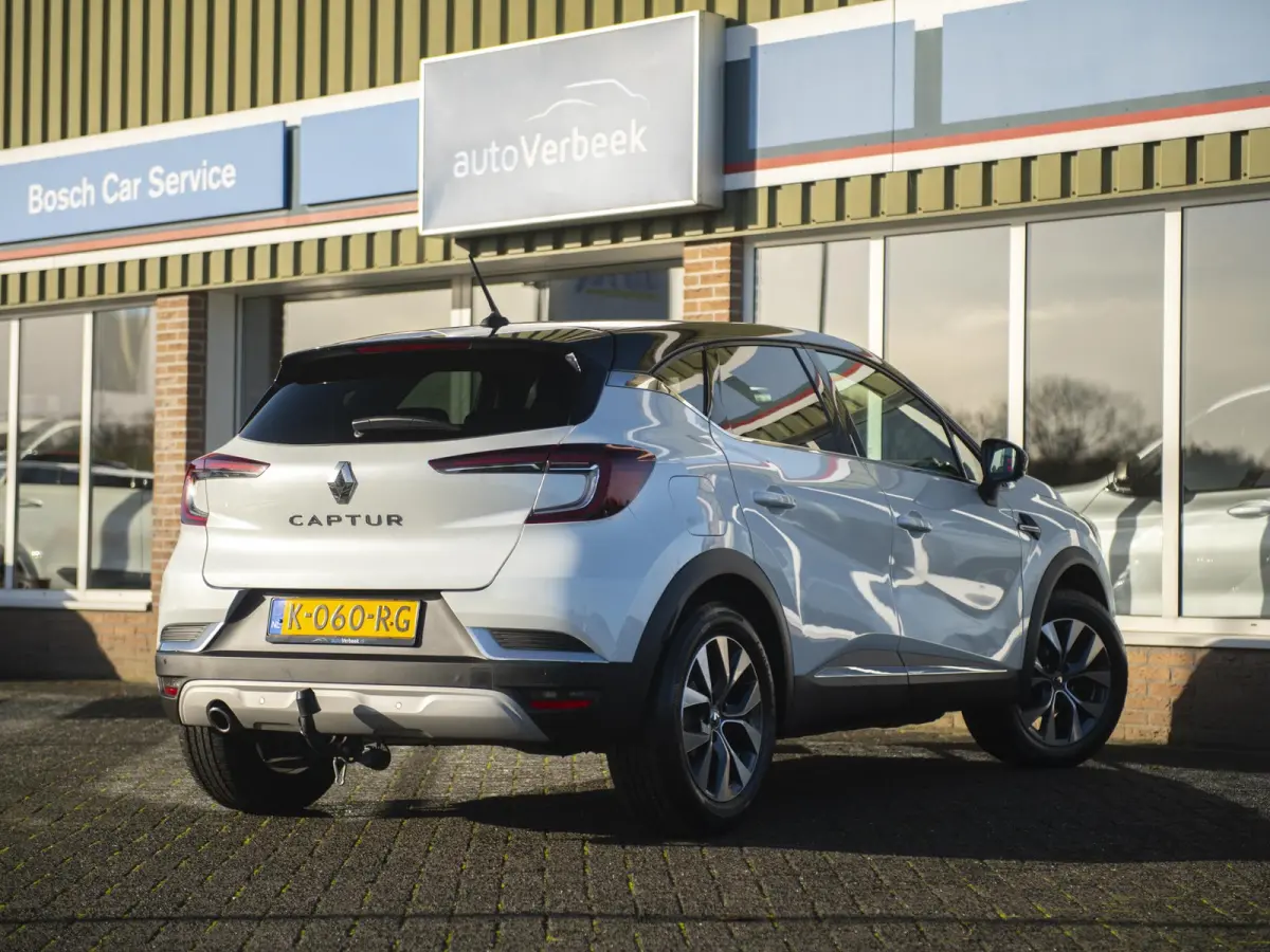 1.0 TCe 90 Intens | Navi & Apple Carplay/Android Auto | Parking pack met camera | LED | Trekhaak | Keyless