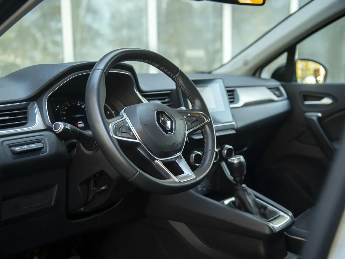 1.0 TCe 90 Intens | Navi & Apple Carplay/Android Auto | Parking pack met camera | LED | Trekhaak | Keyless