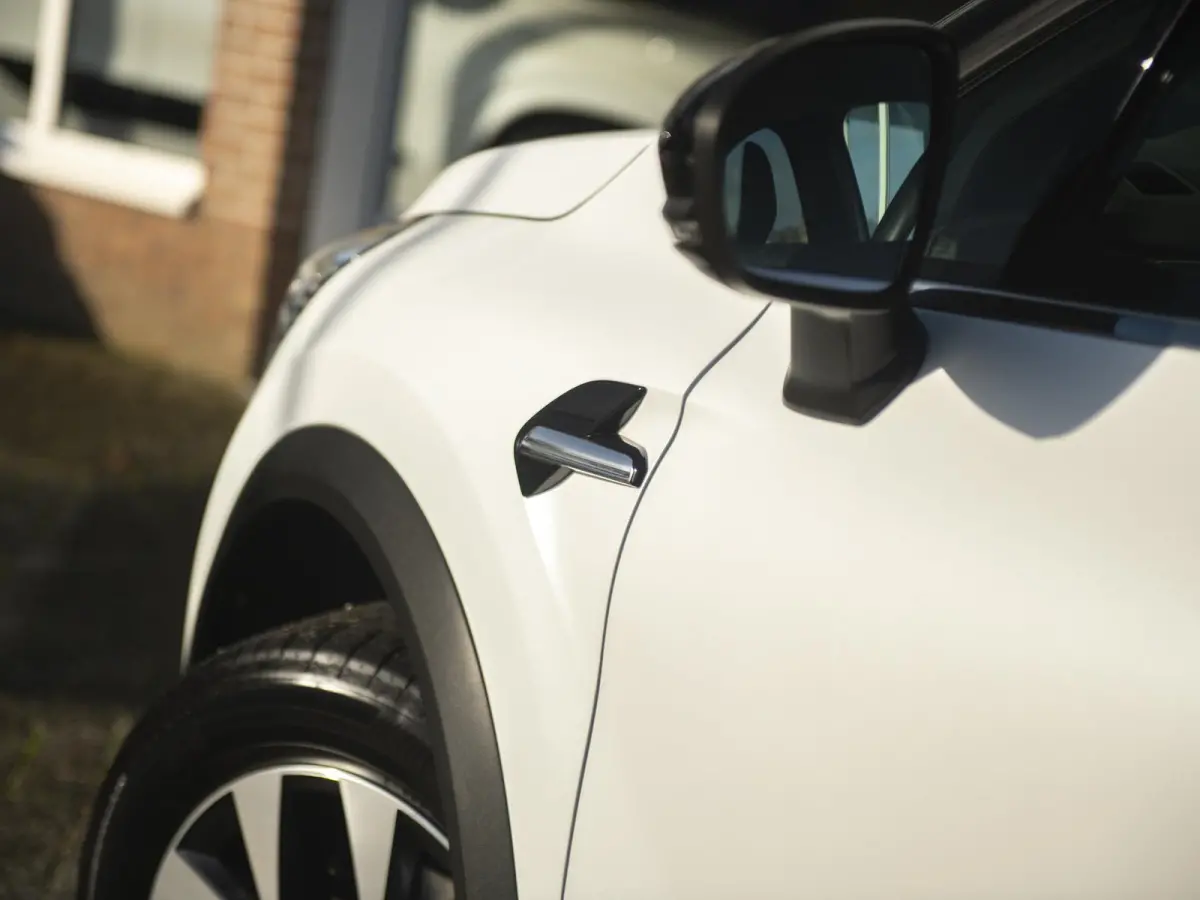 1.0 TCe 90 Intens | Navi & Apple Carplay/Android Auto | Parking pack met camera | LED | Trekhaak | Keyless