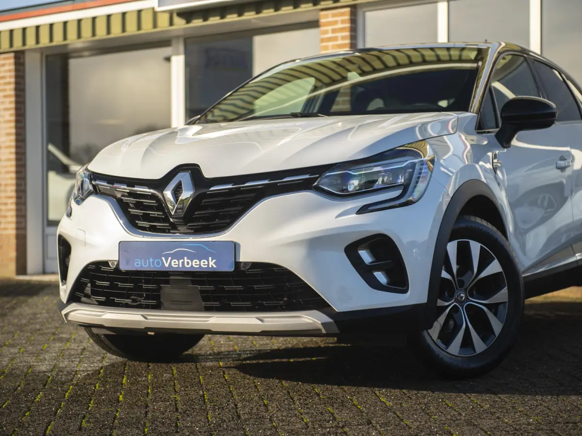 1.0 TCe 90 Intens | Navi & Apple Carplay/Android Auto | Parking pack met camera | LED | Trekhaak | Keyless