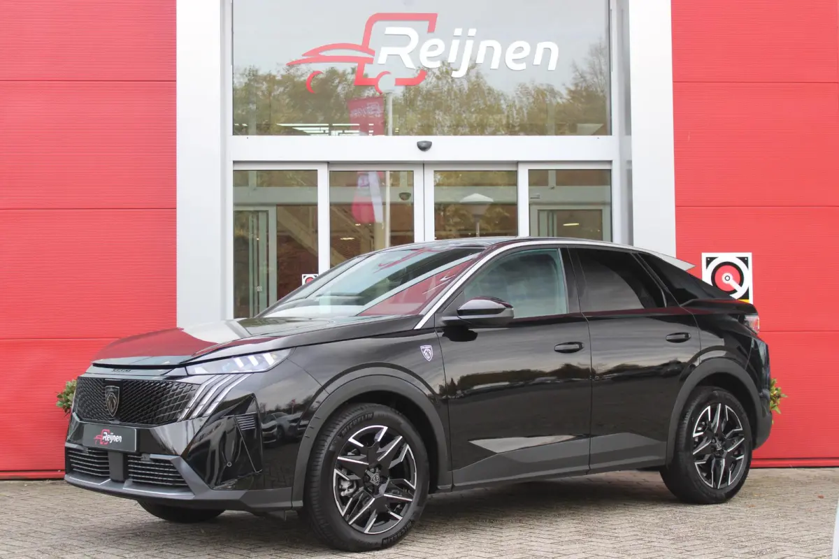 1.2 Hybrid 145PK GT | ELEKTRISCH BEDIENBARE ACHTERKLEP | NAVIGATIE | DRAADLOZE APPLE CARPLAY/ANDROID AUTO | SFEER VERLICHTING | ACHTERUITRIJ CAMERA | PARKEERSENSOREN VOOR EN ACHTER | FULL LE