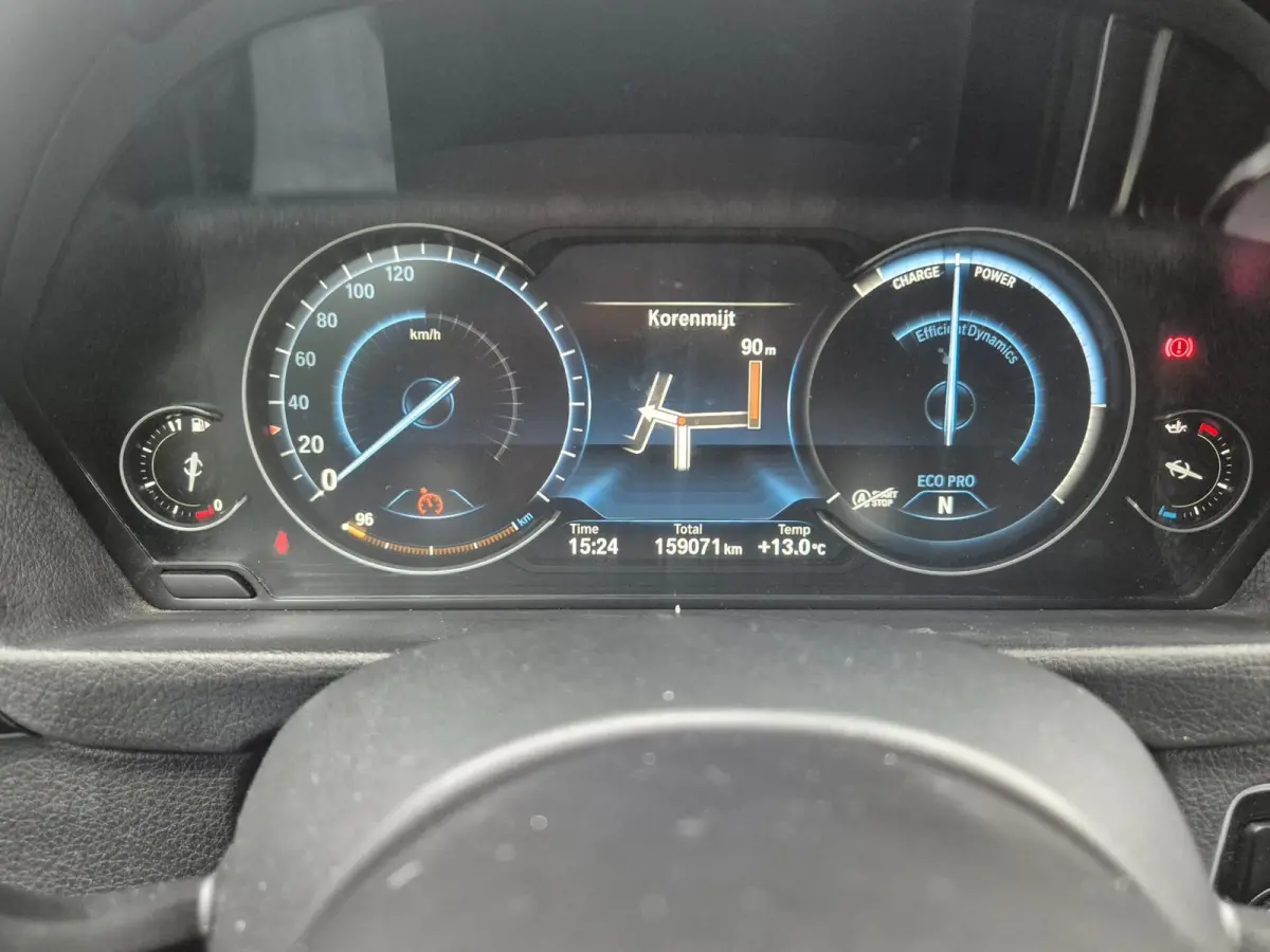 320i F30 M Sport Apple CarPlay Elk. Trekhaak 6WB Dig, Dash Keyless 19inch Breedset GARANTIE 320i Corporate L High Ex