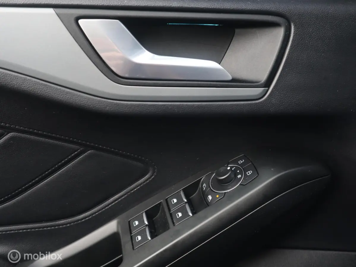 EcoBoost Hybrid MHEV 125 PK H6 (FACELIFT MODEL) Titanium Style Navi|Chroom|DonkerGlas|LED|Clima