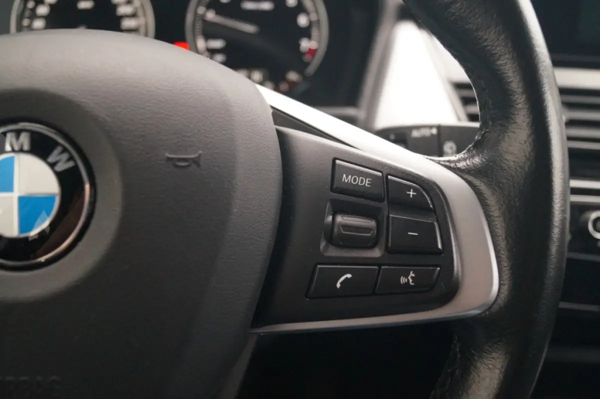 216i Executive Edition -NAVI-ECC-PDC-TREKHAAK-