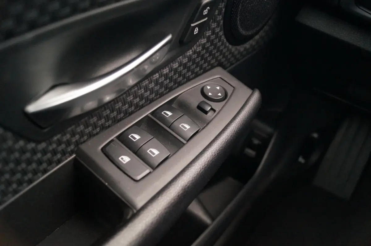 216i Executive Edition -NAVI-ECC-PDC-TREKHAAK-