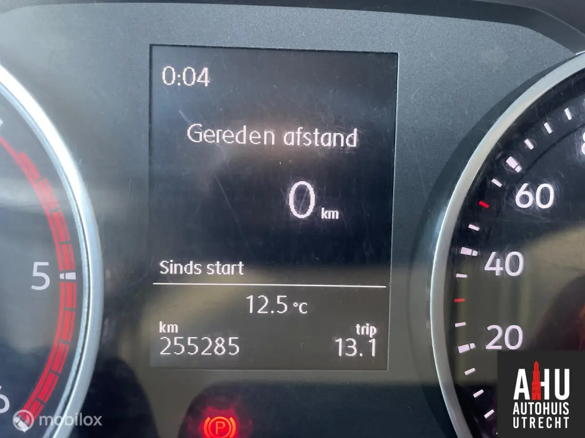 Bestel 35 2.0 TDI L4H3 Highline