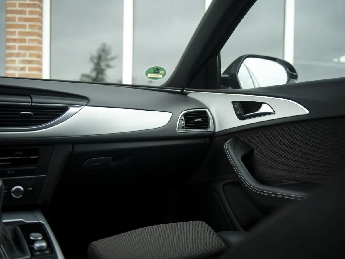 1.8TFSi S-Line Adrenalin Sport | Navi | El.achterklep | S-line Int./Ext. | 18" LMV |