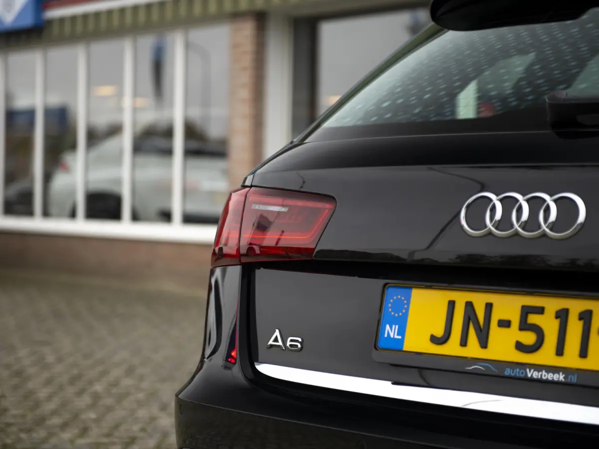 1.8TFSi S-Line Adrenalin Sport | Navi | El.achterklep | S-line Int./Ext. | 18" LMV |