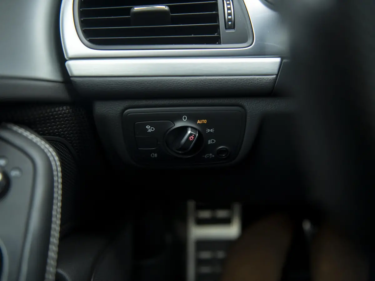 1.8TFSi S-Line Adrenalin Sport | Navi | El.achterklep | S-line Int./Ext. | 18" LMV |