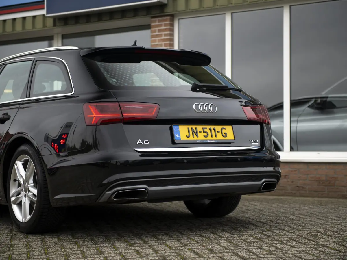 1.8TFSi S-Line Adrenalin Sport | Navi | El.achterklep | S-line Int./Ext. | 18" LMV |