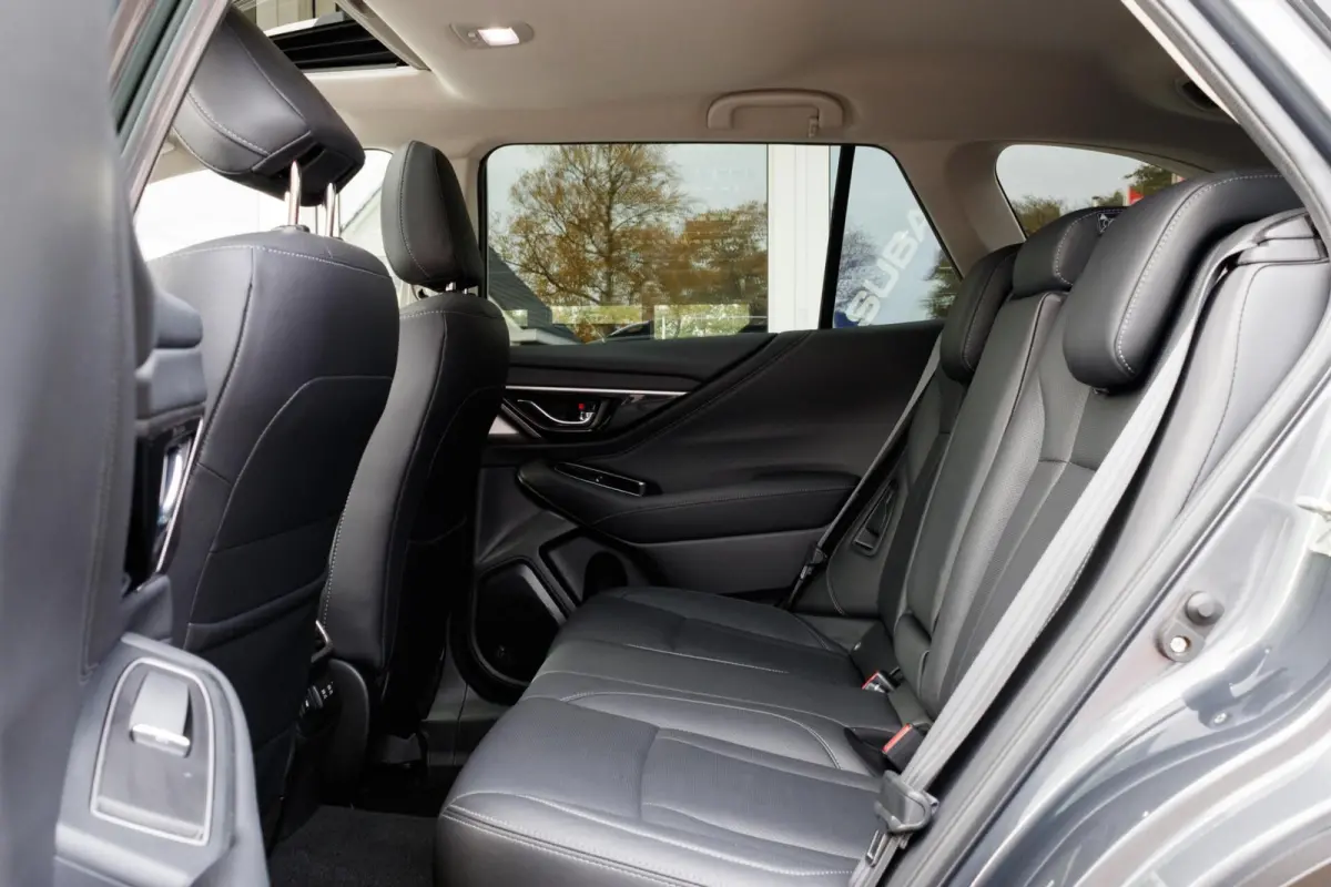 2.5i CVT Premium | Eyesight | Trekhaak | Navigatie |