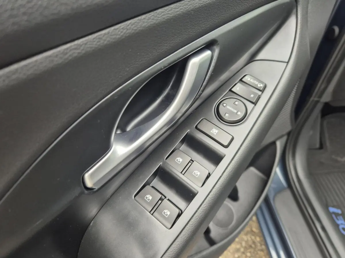 1.0 T-GDi MHEV Comfort Smart
