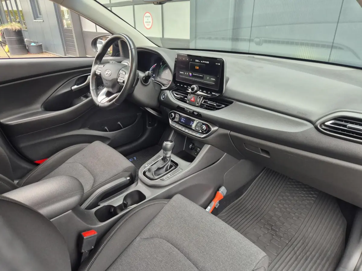 1.0 T-GDi MHEV Comfort Smart