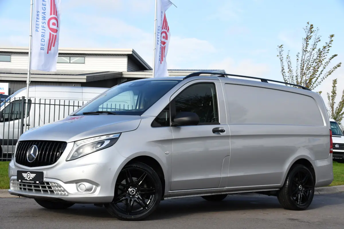 119 CDI L2 AMG Edition Adaptieve Cruise, Camera, Carplay, LED, Stoelverwarming, Leder, Trekhaak, Multimedia, Uniek!