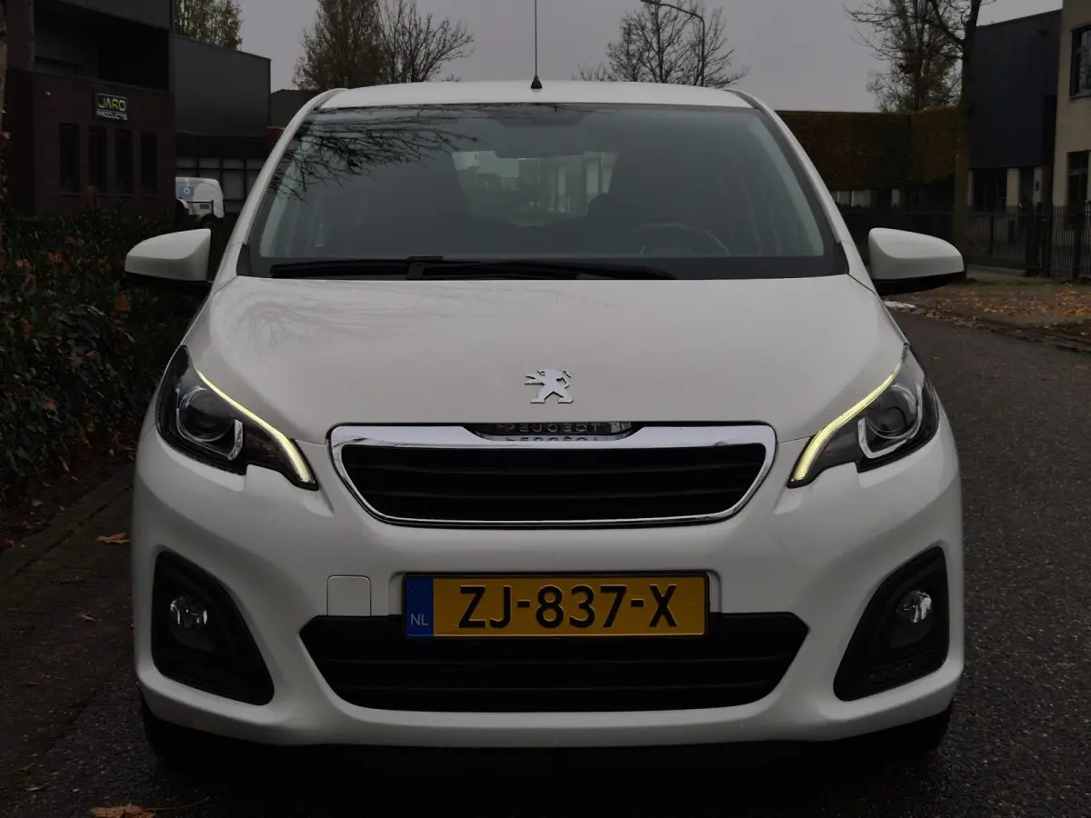 12mnd GARANTIE Automaat NL NAP Flippers Bluetooth USB AUX Sport Wit Dealeronderhouden APK tot 7-2027 1.0 e-VTi Active